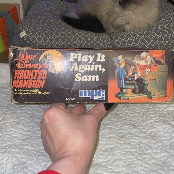 Vintage Walt Disney Haunted Mansion “Play It Again, Sam” Model Kit- as is - Picture 5 of 15